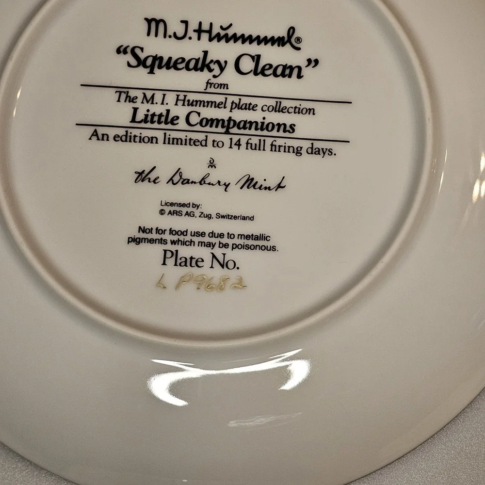 M.I. Hummel 90s 4 Little Companions Collector Plates, Numbered, 8